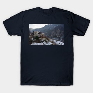 Dietrobeseno in Trentino, Italy T-Shirt